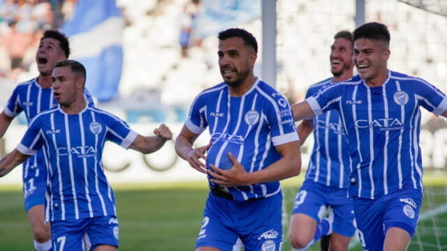 godoy cruz 2 - platense 0 | Siente Mendoza Foto por Ramiro Gomez para Telam